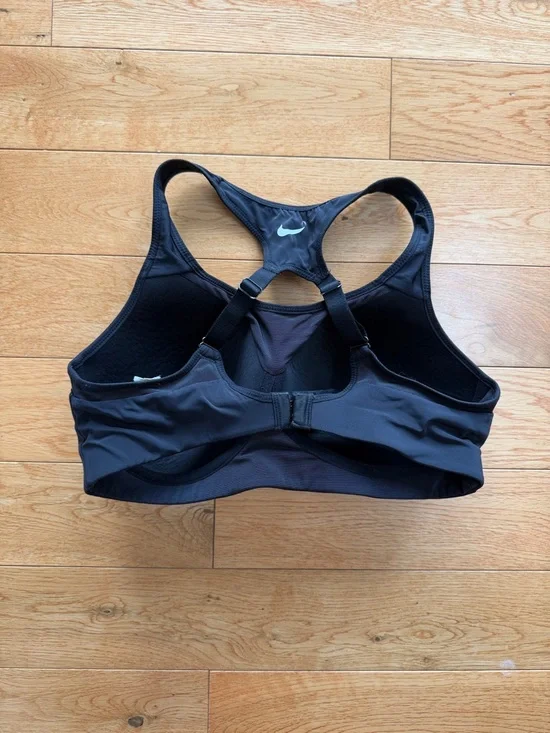 Nike Black Padded Racerback Sports Bra with Ventilation - Picture 2 of 4